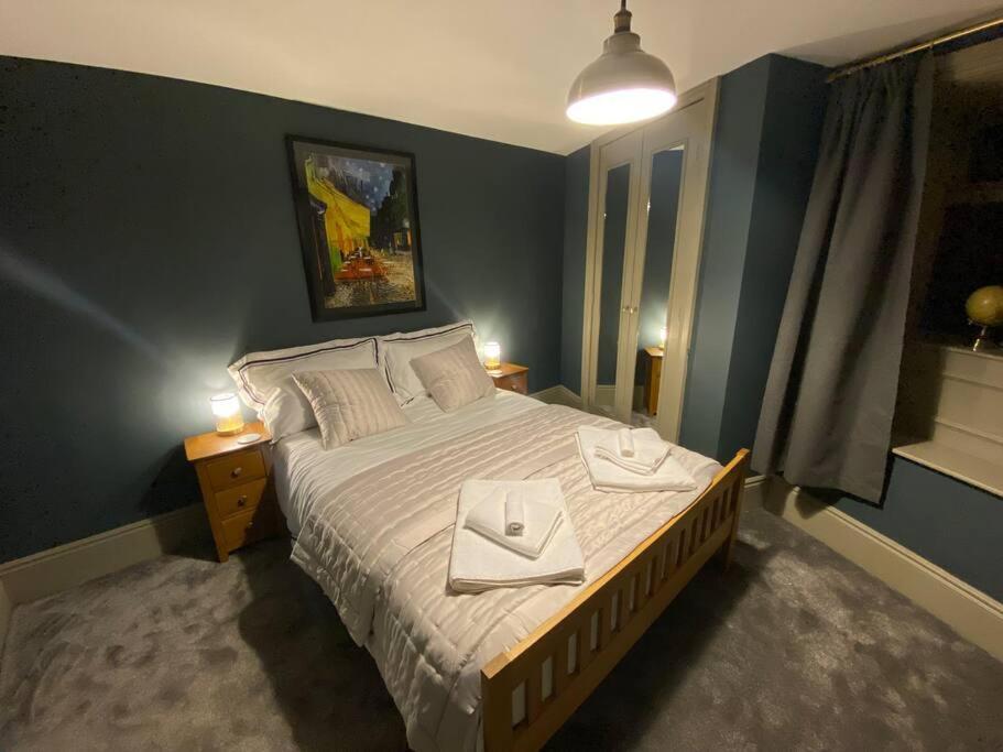 The Ebor Suite A Cosy Apartment In Haworth Luaran gambar