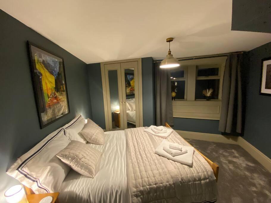 The Ebor Suite A Cosy Apartment In Haworth Luaran gambar